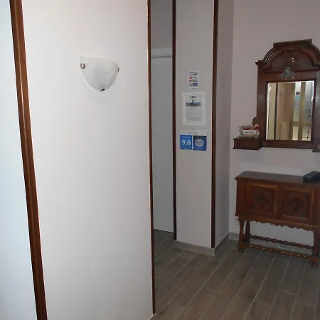 Belvedere Le Grigne فندق مبيت وإفطار *